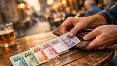 Řazení bankovek v peněžence: uklidňující zvyk, nebo příznak OCD?